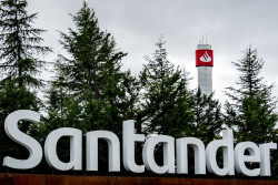 Banco Santander recompra `CoCos` por 701,6 millones de d&oacute;lares tras cerrar su oferta de adquisici&oacute;n