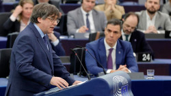 Con la amnistía Pedro Sánchez cava su tumba política y entierra su dignidad y honorabilidad.    Carlos Magdalena