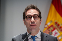 Cuerpo defiende los plazos de la OPA BBVA-Sabadell tras un año de proceso: "Dan certidumbre"