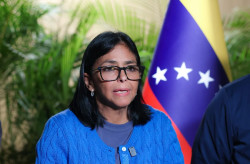 Delcy Rodr&iacute;guez anuncia que padece una "afecci&oacute;n de salud"