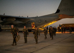 Desplegados marines en Guant&aacute;namo para llevar a cabo el plan de Trump de encerrar a migrantes irregulares