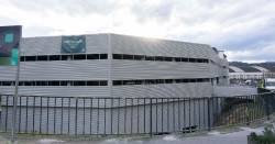 El aparcamiento gratuito en altura del exterior del Mercado de Ganados de Torrelavega abre este viernes