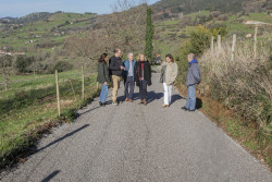 El Gobierno repara un argayo y mejora un camino rural en Villafufre