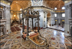 El Jubileo duplica las visitas a la Bas&iacute;lica de San Pedro en Roma, pero los hoteles mantienen tarifas