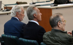 El juicio por los vertidos de Sniace al Saja-Besaya sigue este lunes con el interrogatorio a los acusados