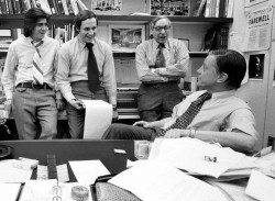 &nbsp;El &ldquo;papelismo informativo&rdquo; se muere