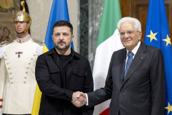 El presidente italiano insta ante Zelenski a iniciar negociaciones para la adhesi&oacute;n de Ucrania a la UE