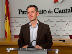 El PSOE pedir&aacute; el martes al Parlamento reprobar a Media por su "nefasta gesti&oacute;n" ante el problema de la vivienda