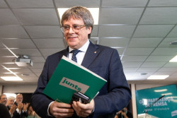 El Supremo levanta la orden de detenci&oacute;n contra Puigdemont tras el aval del TC a amnistiar la malversaci&oacute;n