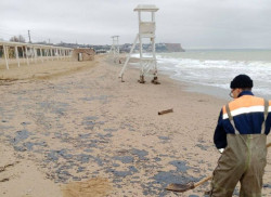 En Sebastopol se declara la Emergencia por un vertido de fuel
