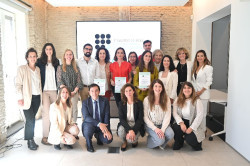 Enfermera desarrolla una f&eacute;rula bucal que detecta el riesgo de broncoaspiraci&oacute;n en pacientes vulnerables