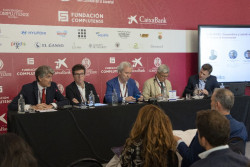 Expertos defienden la colaboraci&oacute;n para fomentar el liderazgo de Espa&ntilde;a en innovaci&oacute;n sanitaria
