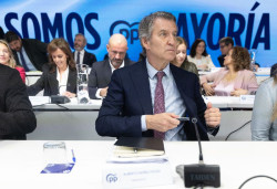 Feij&oacute;o acusa a S&aacute;nchez y el PSOE de intentar "manipular" con la vivienda tras la muerte de Maricarmen: "No va a colar"