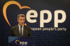 Feij&oacute;o recalca que la subida de las pensiones conforme al IPC es "innegociable" y busca zanjar el debate: "Se acab&oacute;"