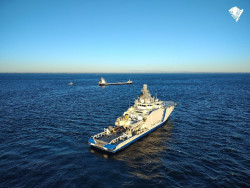 Finlandia denuncia da&ntilde;os en otro de sus cables submarinos y detiene a un barco anclado en las inmediaciones