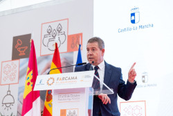 Garc&iacute;a-Page dice estar "muy cerca de despejar" si concurre de nuevo a la Presidencia de C-LM