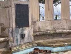 Gema Igual dice que se  agilizará la restauración y conservación de monumentos y esculturas abandonadas