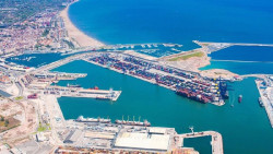Interceptan en Valencia casi tonelada y media de coca&iacute;na en un ferry procedente de Ibiza