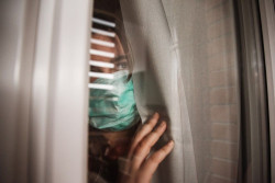  Investigadores espa&ntilde;oles demuestran que pacientes con Covid tienen s&iacute;ntomas neurol&oacute;gicos con alta frecuencia