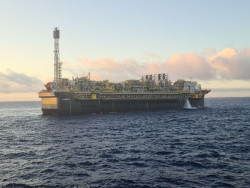 La brasile&ntilde;a Petrobras no descarta entrar en Venezuela para explorar gas natural