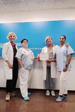 La consulta de estomaterapia de Sierrallana reciben un premio nacional por su atenci&oacute;n a las personas ostomizadas