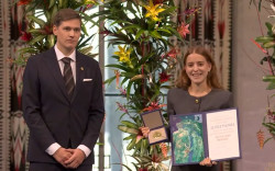La hija de la opositora María Corina Machado recibe en su nombre en Oslo el Premio Nobel de la Paz