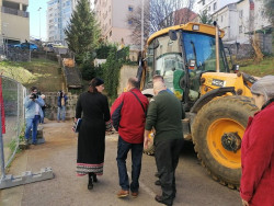 La Junta de Gobierno del Ayuntamiento de Santander  aprueba la modificaci&oacute;n del contrato suscrito con SIEC .del t&uacute;nel de Teuan pasa el costo a 3.853.567 euros, frente a los 3.448.500 del inicial. 