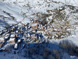 Las rachas de viento alcanzan los 90 kil&oacute;metros por hora en Tresviso