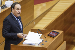 Llorca descarta adelantar las elecciones en la Comunitat y dice: "Jam&aacute;s utilizar&eacute; las instituciones como S&aacute;nchez"