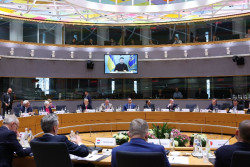 Los l&iacute;deres de la UE prometen dar "todo el apoyo militar" a Ucrania en nuevas conclusiones sin Orb&aacute;n
