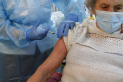  Los m&eacute;dicos respaldan el plan de vacunaci&oacute;n del Covid-19 y piden responsabilidad y solidaridad a la poblaci&oacute;n