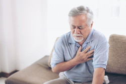 Los problemas respiratorios son el segundo s&iacute;ntoma m&aacute;s frecuente de los infartos, seg&uacute;n estudio