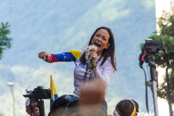 Machado asegura que Edmundo Gonz&aacute;lez acudir&aacute; a tomar posesi&oacute;n en Venezuela cuando se den las condiciones