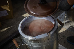 M&aacute;s de 100 productores acudir&aacute;n a la Feria de la Alubia de Casar de Periedo que premiar&aacute; a Antonio Resines