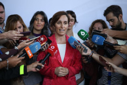 M&oacute;nica Garc&iacute;a, quiere  frenar la ultraderecha y los ciudadanos quieren frenarla a ella"