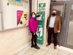Noja instala 15 desfibriladores en edificios p&uacute;blicos y por el municipio