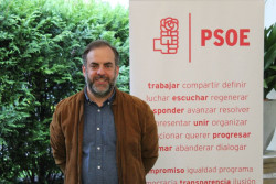 Oyarbide (PSOE) quiere "recuperar la cordura" en Torrelavega y poner fin a "desprop&oacute;sitos" como el aquapark