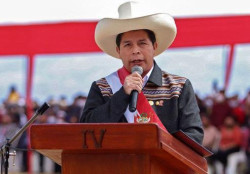 Pedro Castillo como el maestro Ciruela. Por Jes&uacute;s Salamanca Alonso