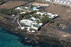 ¡Qué se van los políticos (Sánchez a la Mareta) de vacaciones! ¡Viva!   Carlos Magdalena  