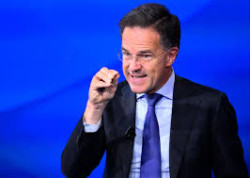Rutte cree que Espa&ntilde;a es seria en gasto militar pero reitera que tendr&aacute; que dedicar el 3,5% como el resto