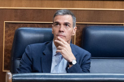 S&aacute;nchez rechaza mediar en el conflicto m&eacute;dico y recuerda al Comit&eacute; de Huelga que el "interlocutor competente" es Sanidad