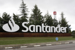 Santander ejecuta el 12% de su recompra de 5.000 millones en la primera semana