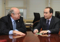 &iquest;Se reabre un frente pol&iacute;tico en Cantabria? 