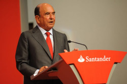 Tenemos -Corbata Roja- para rato (Hemeroteca 16-12-2011)