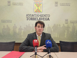 Torrelavega regulará el acceso a viviendas sociales municipales y a 14 apartamentos tutelados para mayores de 65