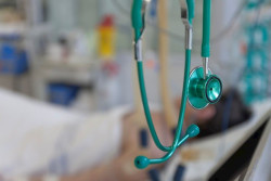 Un estudio describe las complicaciones cerebrales de algunos pacientes con COVID-19 grave