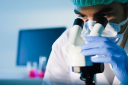 Un peso pesado para Sanidad y m&aacute;s centralizaci&oacute;n en la medicina 