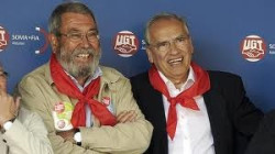 Y Guerra cogi&oacute; su fusil, digo, su encuesta