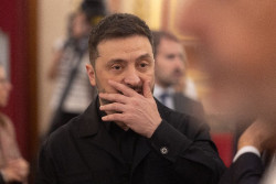 Zelenski acusa a Rusia de "usar la diplomacia" para "debilitar las sanciones" y "bloquear acciones colectivas"